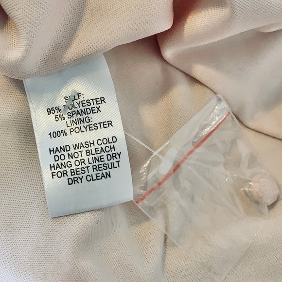 Lulu’s Button Back Blush Gown - Picture 7 of 8